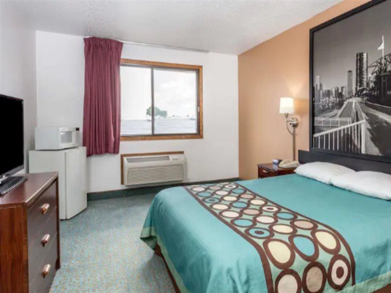 Super 8 By Wyndham Bourbonnais/Kankakee Area Kültér fotó