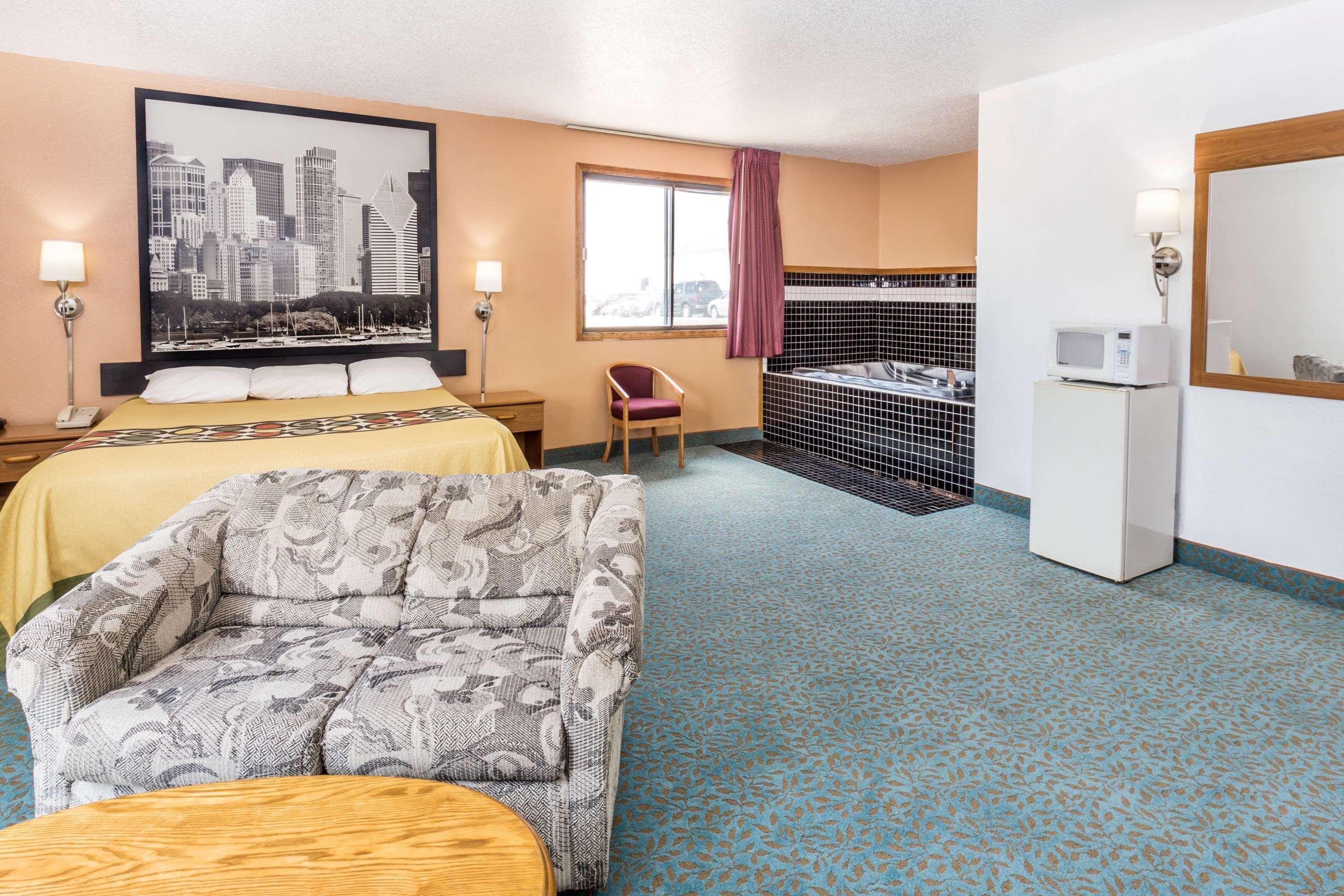 Super 8 By Wyndham Bourbonnais/Kankakee Area Kültér fotó