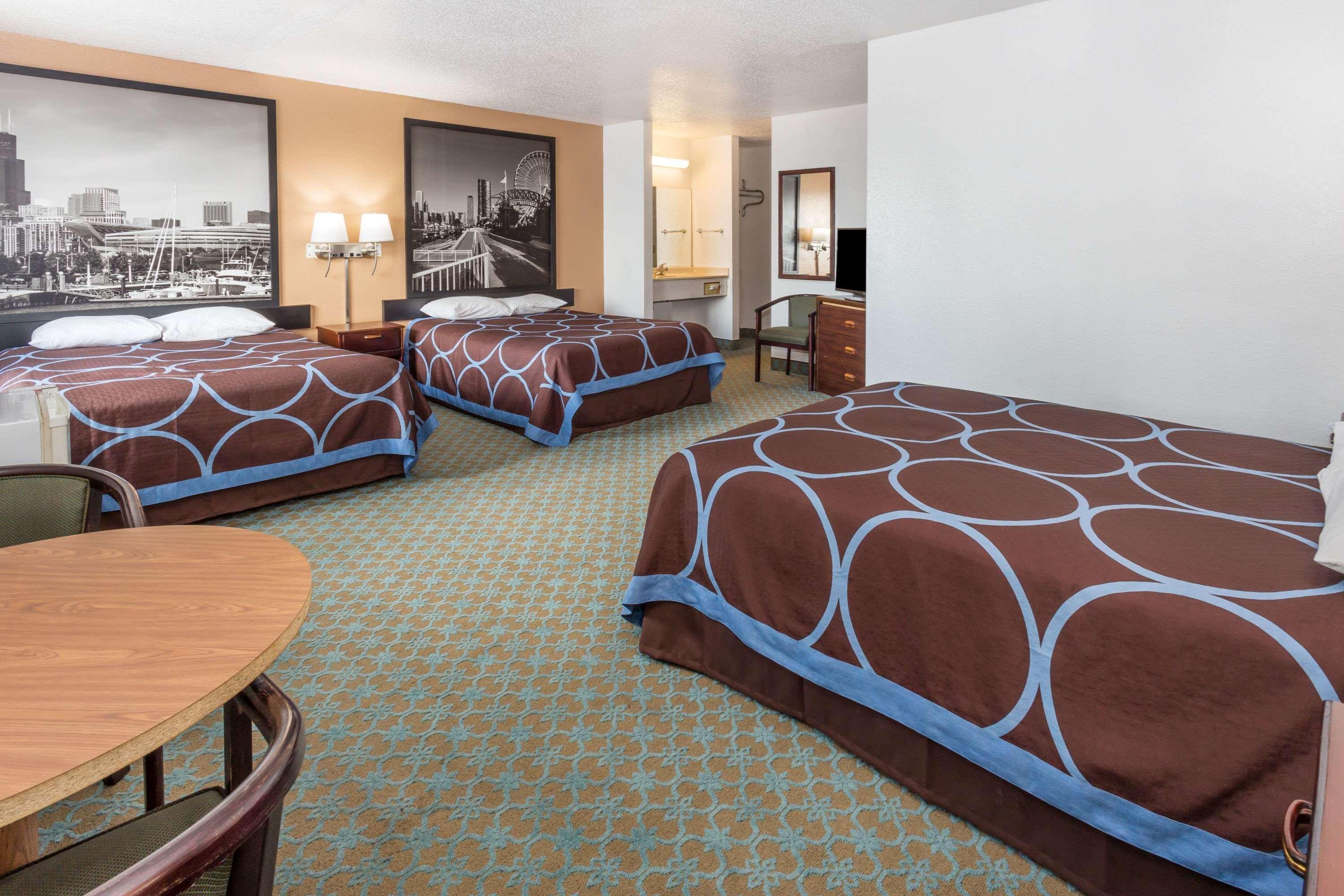 Super 8 By Wyndham Bourbonnais/Kankakee Area Kültér fotó